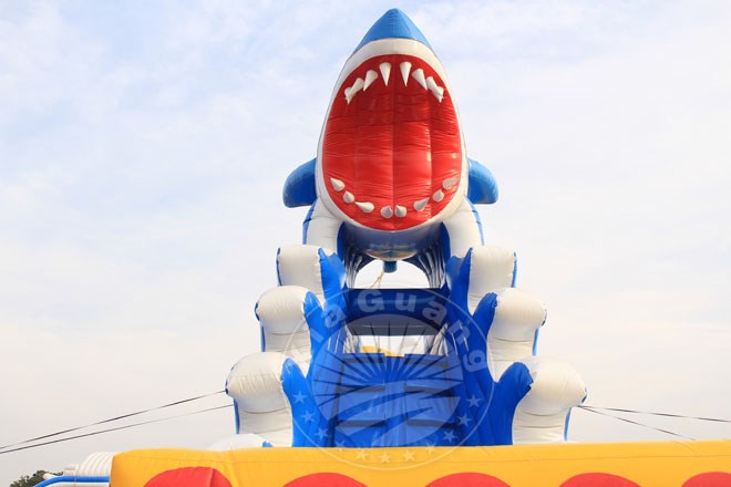 永昌鲨鱼充气水滑梯